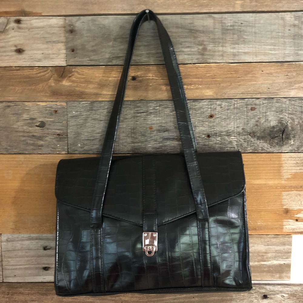 Like New Black Shoulder Bag